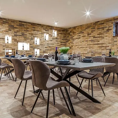 Pilger Apartament Tihany